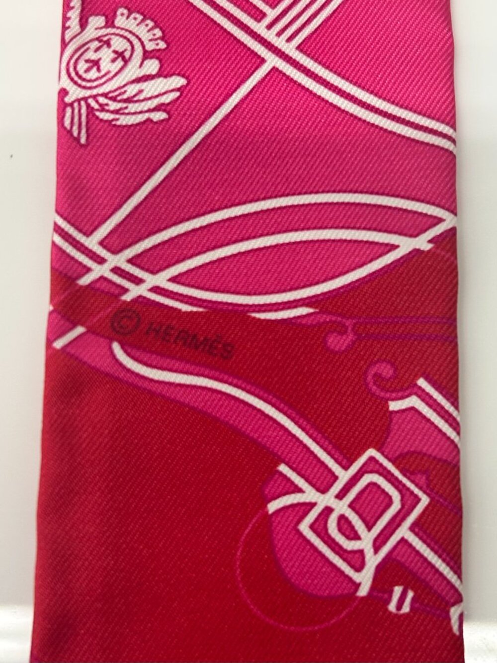 Hermès Ex-Libris Twilly Scarf - Fuchsia/Rouge/Blanc - NEW - Picture 3 of 10